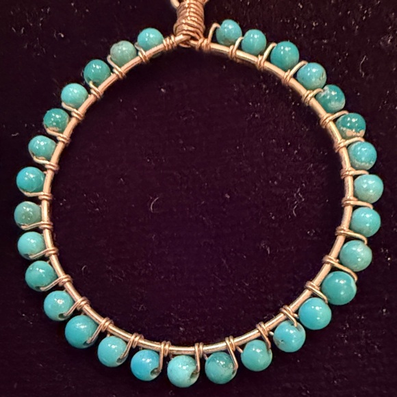 Elegant 14kt Gold and Turquoise Hoop Earrings - Picture 2 of 2